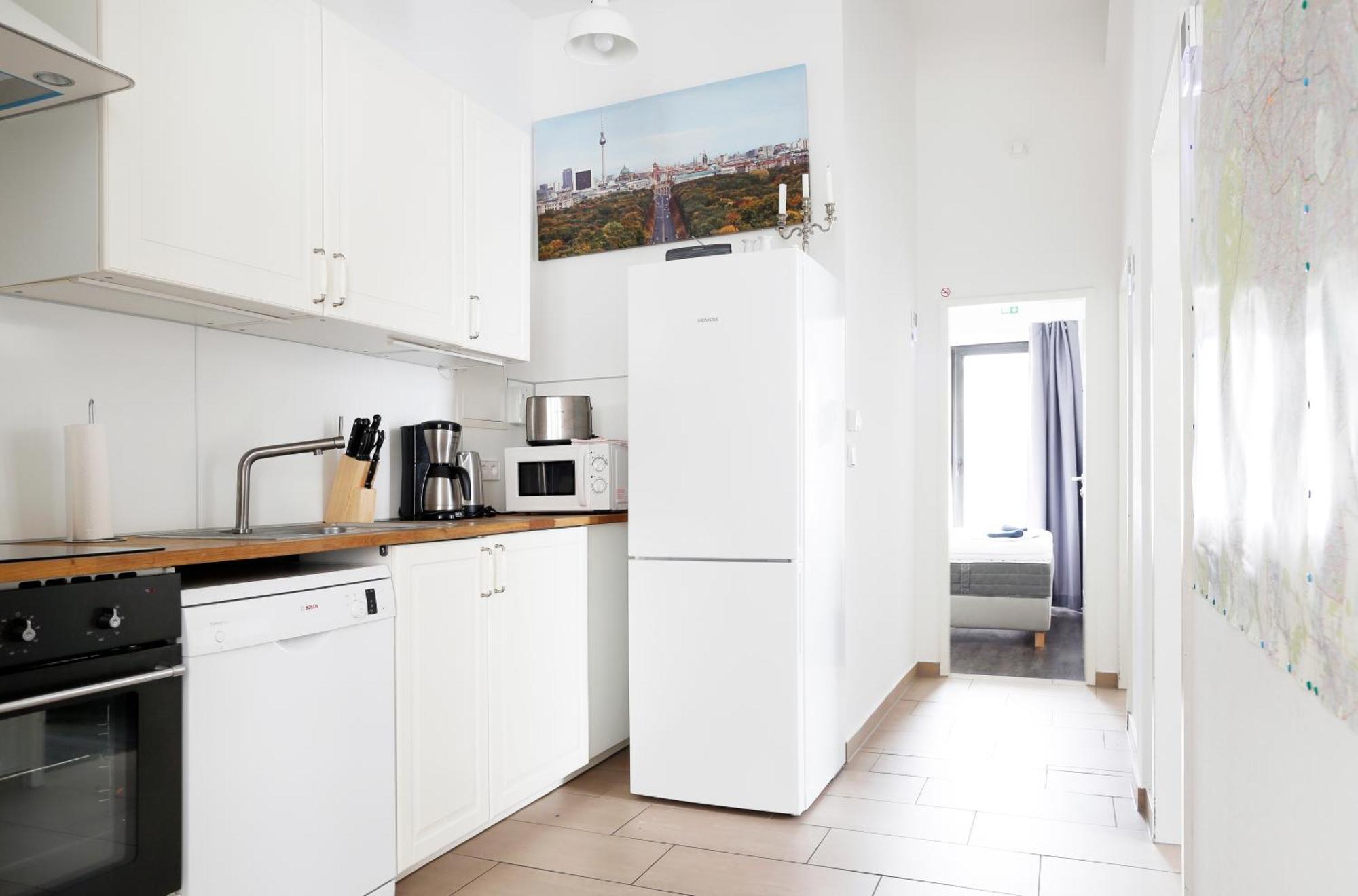 Nieb By Rockchair Apartments L Superhost Status L 3 Bedrooms Boxspringbeds 3 Bathrooms In Center "Kurfuerstendamm" - Cozy Family & Business Flair Welcomes You! Βερολίνο Εξωτερικό φωτογραφία