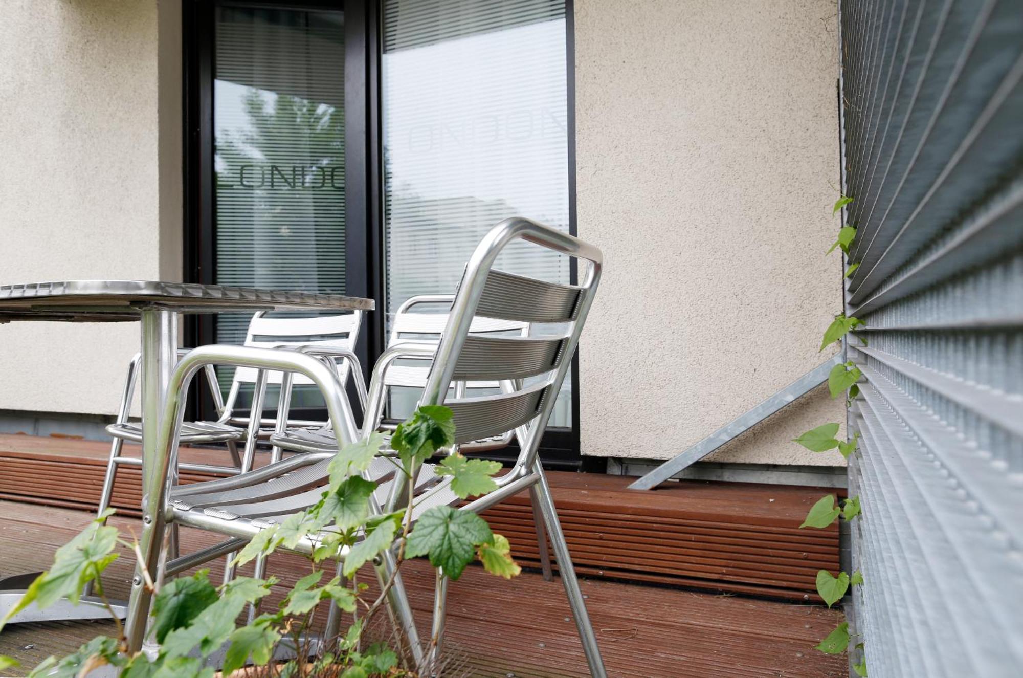 Nieb By Rockchair Apartments L Superhost Status L 3 Bedrooms Boxspringbeds 3 Bathrooms In Center "Kurfuerstendamm" - Cozy Family & Business Flair Welcomes You! Βερολίνο Εξωτερικό φωτογραφία